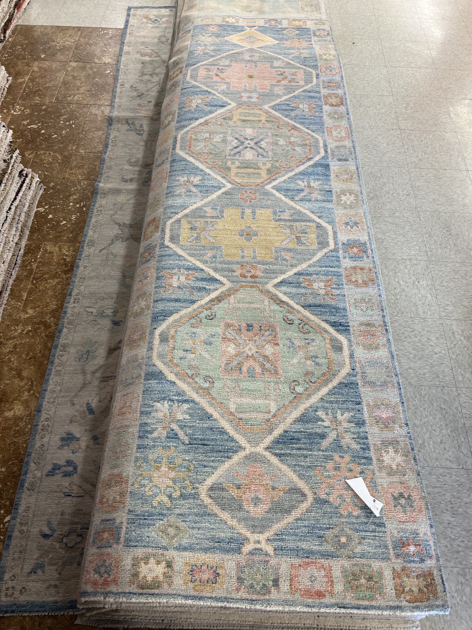 Rug Design: Oushak Pakistan Rug#: 4062 Rug Size: 2.11 ft x9.8 ft