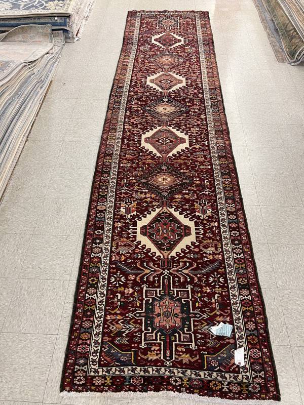 Rug Design: Heriz Persian  Rug#: 1366 Rug Size: 3.3 ft x14.2 ft