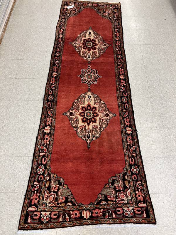 Rug Design: Hamedan Persian  Rug#: 1695  Rug Size: 3.1 ft x10.2 ft
