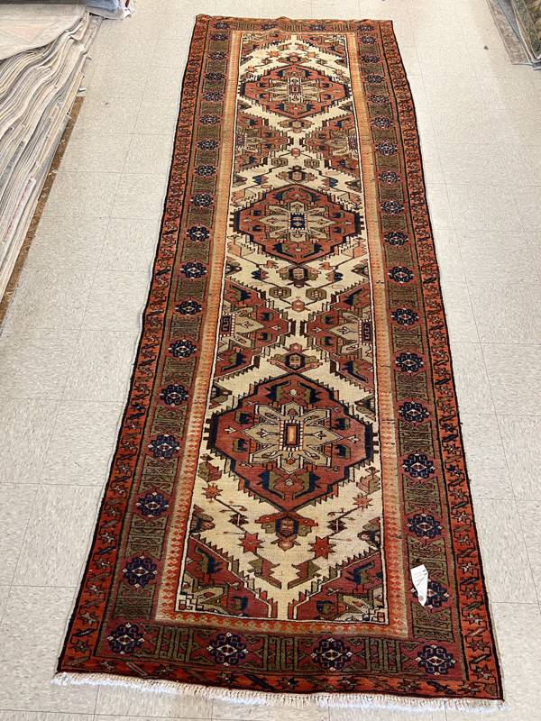 Rug Design: Heriz Persian  Rug#: 2016600 Rug Size: 4.1 ft x11.9 ft