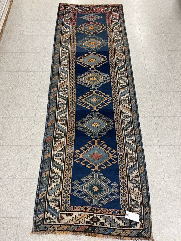 Rug Design: Hashtrood Persian  Rug#: 2016603 Rug Size: 3.1 ft x9.4 ft