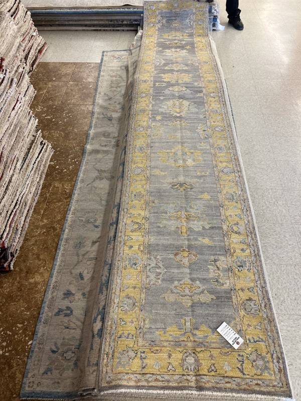 Rug Design: Oushak Pakistan Rug#: 2908 Rug Size: 2.7 ft x14 ft