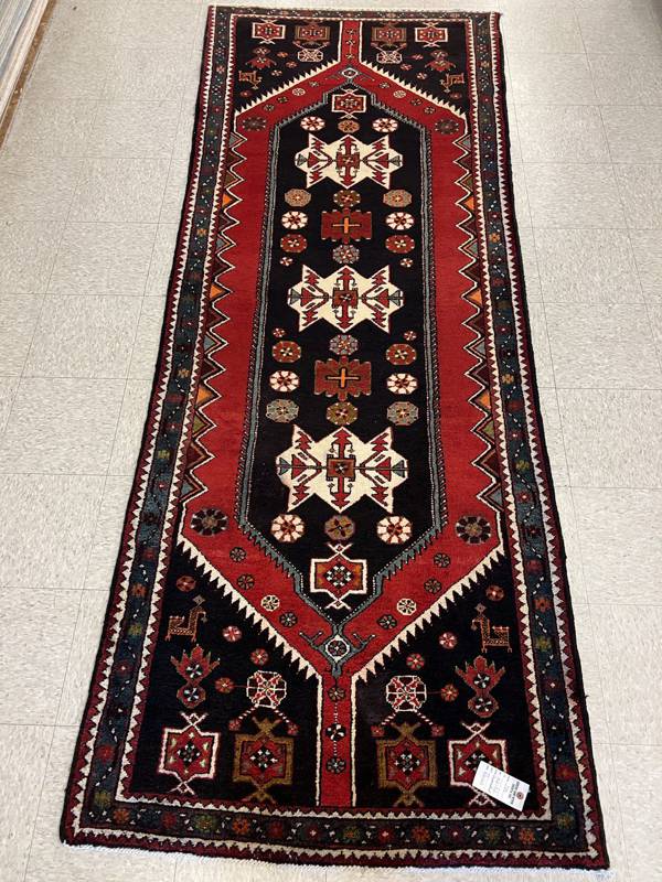 Rug Design: Hamedan Persian  Rug#: 388  Rug Size: 3.8 ft x9.8 ft