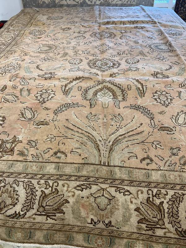 Rug Design: Tabriz Persian Rug#: 1027 Rug Size: 10 ft x 12.10 ft