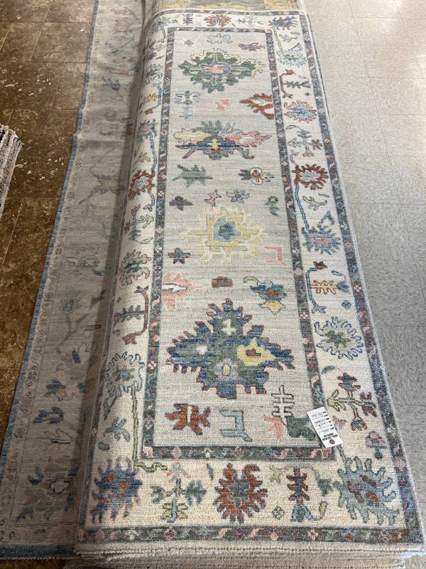 Rug Design: Oushak Pakistan Rug#: 4071 Rug Size: 3.1 ft x8 ft