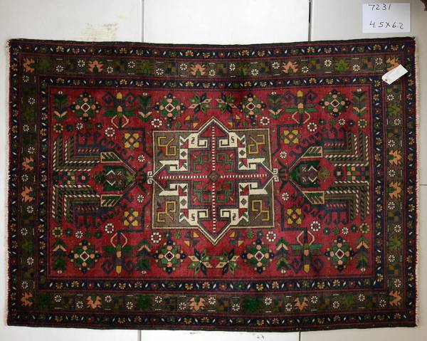 Rug#: 7231 Rug Size: 4.5 ft x 6.2 ft