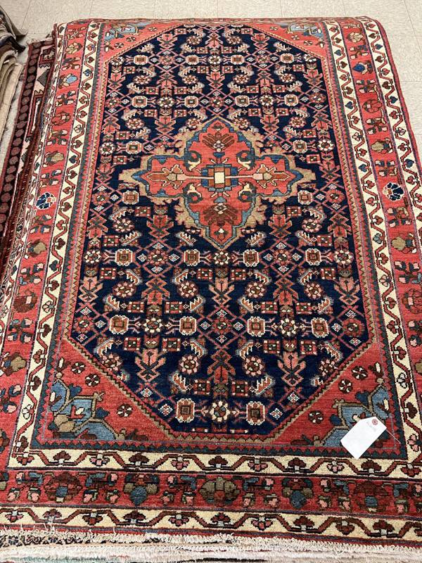 Rug Design: Malayer Persian Rug#: 5059  Rug Size: 4.4 ft x 6.9 ft