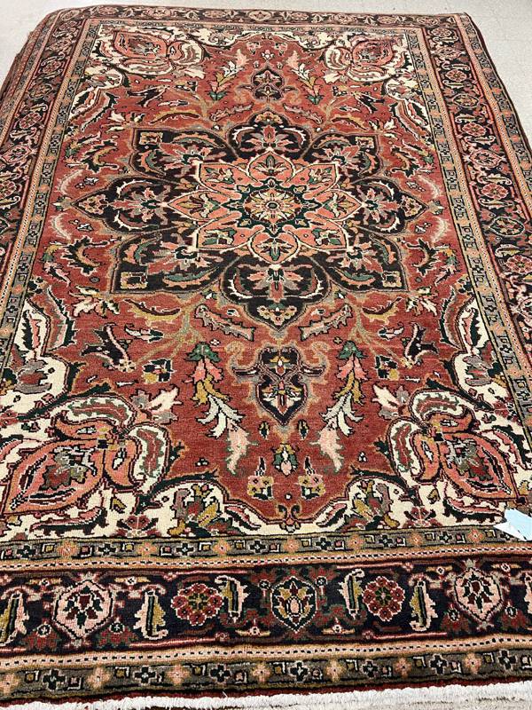 Rug Design: Heriz Persian Rug#: 55221 Rug Size: 7.3 ft x 10 ft
