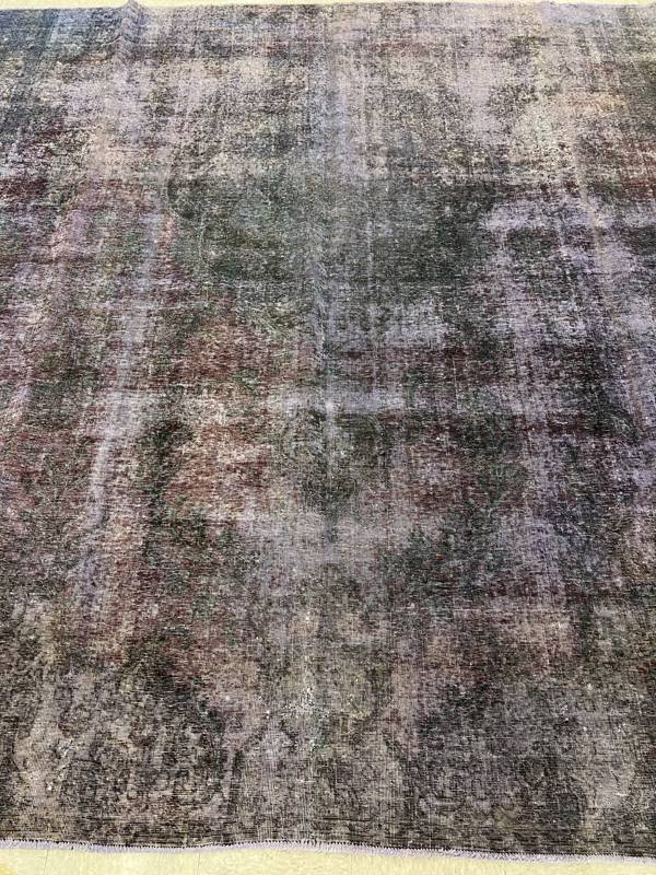 Rug Design: Tabriz Persian Rug#: 6174 Rug Size: 10.3 ft x11.1 ft