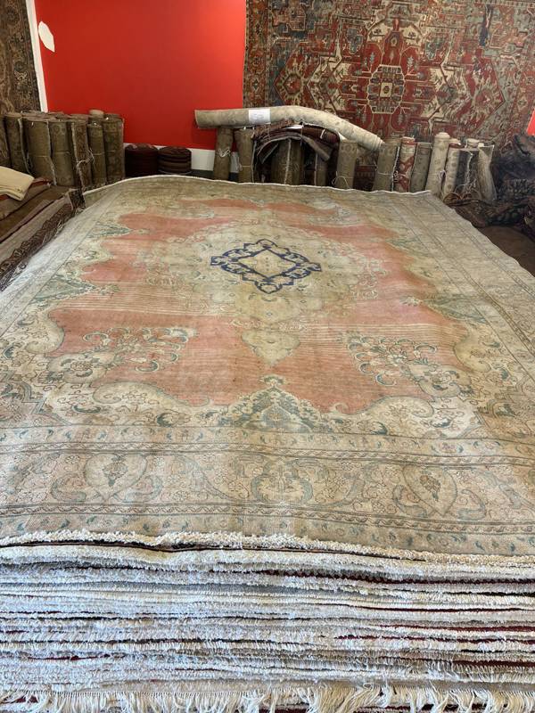 Rug Design: Tabriz Persian  Rug#:143241 Rug Size: 10.8 ft x 16.9 ft